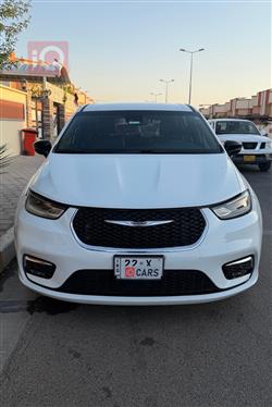 Chrysler Pacifica